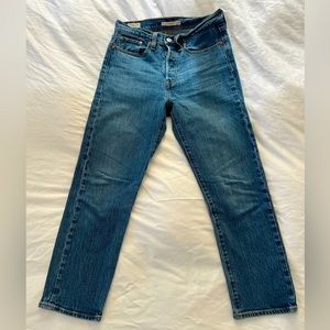 Levi’s Wedgie Fit Cropped Jeans, Size 27